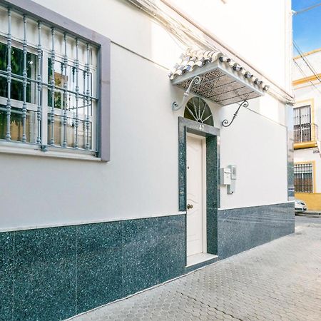 Cozy Apartment In Sevilla With Kitchen Eksteriør billede
